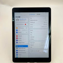 Ipad Air 2 9.7" 32GB ငွေရောင် Wifi 98% ဘက်ထရီ 100% (အနောက်ကင်မရာ အဝိုင်း၊ အစွန်းများ၊ မှင်-အစက်ချစခရင်) 