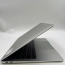MacBook Air 2019 13.3" Silver i5/8GB/256GB 98% sạc 224 lần BPTN (móp viền)