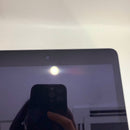 iPad Gen 9 2021 64GB ငွေရောင် 4G + Wifi 98% ဘက်ထရီ 97% (မျက်နှာပြင် ခြစ်ရာများ) 
