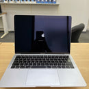 MacBook Air 2019 13.3" Silver i5/8GB/256GB 98% sạc 261 lần BPTN (phím mờ)