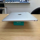MacBook Air 2019 13.3" Silver i5/8GB/256GB 98% sạc 261 lần BPTN (phím mờ)