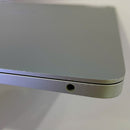 MacBook Air 2019 13.3" Silver i5/8GB/256GB 98% sạc 163 lần BPTN (màn chấm đen nhẹ, có xước)