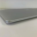 MacBook Air 2019 13.3" Silver i5/8GB/256GB 98% sạc 328 lần BPTN (có xước)