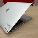 MacBook Air 2019 13.3" Silver i5/8GB/256GB 97% sạc 59 lần BPTN (móp cạnh màn, lưng móp)