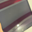 iPad Gen 9 2021 64GB ငွေရောင် 4G + Wifi 98% ဘက်ထရီ 97% (မျက်နှာပြင် ခြစ်ရာများ) 