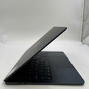 Macbook Air 2022 13.6လက်မ မီးခိုးရောင် M2/ RAM 8GB/ SSD 256GB ဘက်ထရီ 94% BPTA 115 ကြိမ် အားသွင်း 