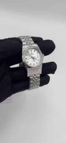 Carnival 8131L အမျိုးသမီးသုံး ကွာ့ဇ်နာရီ