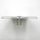 iPad Gen 8 2020 10.2in 32GB ငွေရောင် 4G + Wifi 98% ဘက်ထရီ AU မှ 90% (အစွန်းများ ခြစ်ရာ၊ နောက်ကျောခြစ်ရာ၊ မျက်နှာပြင်ပေါ်ရှိ ဖုန်မှုန့်များ) 