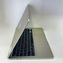 Macbook Air 2024 13.6 in White Apple M3/ RAM 8GB/ SSD 512GB 99% ဘက်ထရီ 100% 11 ကြိမ် BPTN 