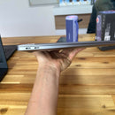 Macbook Air 2020 13.3 in Gold Apple M1/ RAM 8GB / SSD 256GB 98% BPTN အား 48 ကြိမ် 