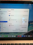Macbook Air 2020 13.3 in Gold Apple M1/ RAM 8GB / SSD 256GB 98% BPTN အား 48 ကြိမ် 