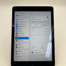 Ipad Air 2 9.7" 32GB ငွေရောင် Wifi 98% ဘက်ထရီ 100% (အနောက်ကင်မရာ အဝိုင်း၊ အစွန်းများ၊ မှင်-အစက်ချစခရင်) 