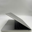 Macbook Pro 2019 13.3လက်မ မီးခိုးရောင် Intel Core i7/RAM 16GB/SSD 256GB 97% ဘက်ထရီ 100% BPTA (အစားထိုး ဘက်ထရီ၊ ခြစ်ရာများ၊ နက်ရှဲလ်) 